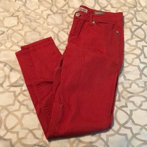 Women’s skinny jeans